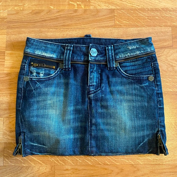 mini denim skirt - Picture 1 of 2